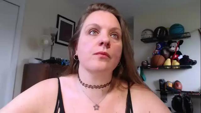 Image 3 of sweetestjane Stream on Chaturbate on 1 month ago