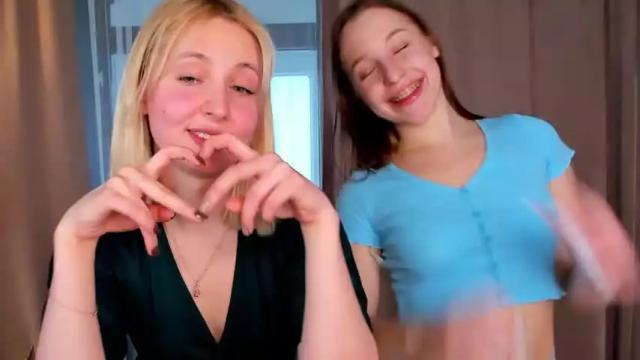 Image 3 of sweetestluna Stream on Chaturbate on 19 months ago