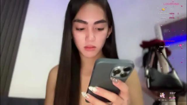 Image 3 of sweetestmallow Stream on Chaturbate on 2 months ago