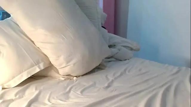 Thumbnail 3, sweetestraincandie's Stream at Chaturbate, 2 months ago