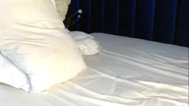Image 10 of sweetestraincandie Stream on Chaturbate on 11 days ago