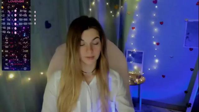 Image 2 of sweetfoyou Stream on Chaturbate on 26 days ago
