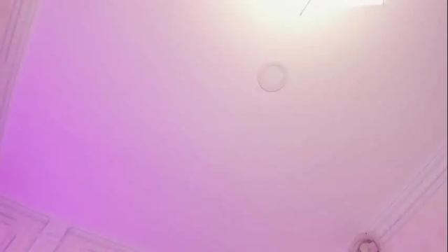 Image 11 of sweetgirl4u_ Stream on Chaturbate on 26 days ago