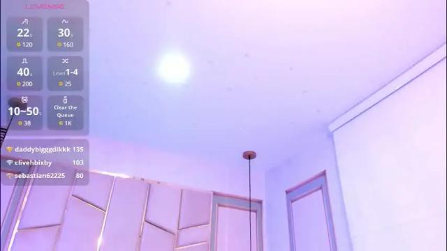 Image 3 of sweetgirl4u_ Stream on Chaturbate on 2 months ago