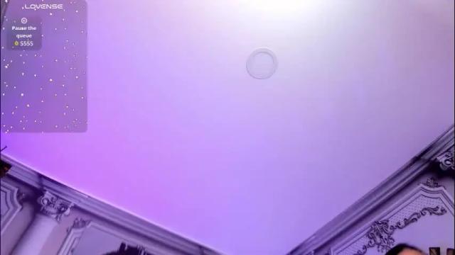 Image 3 of sweetgirl4u_ Stream on Chaturbate on 23 days ago