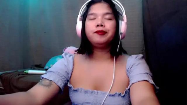 Image 2 of sweetgirl_jen Stream on Chaturbate on 15 months ago