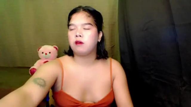 Image 2 of sweetgirl_jen Stream on Chaturbate on 15 months ago