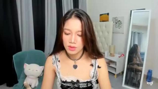 Image 2 of sweetgirll_emie Stream on Chaturbate on 11 months ago