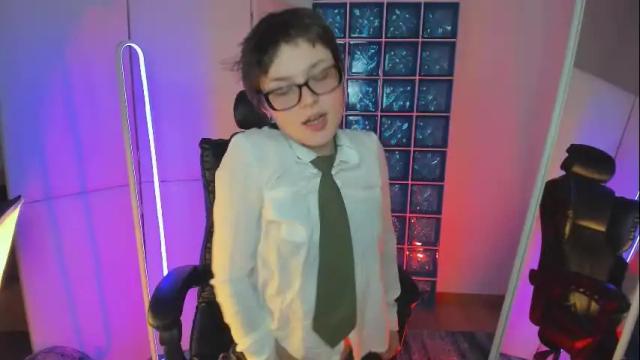 Image 4 of sweetheart_flower Stream on Chaturbate on 7 months ago