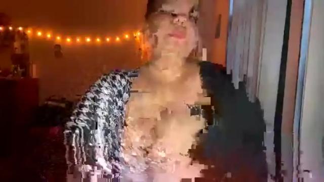 Image 3 of sweetheartinpink Stream on Chaturbate on 20 months ago