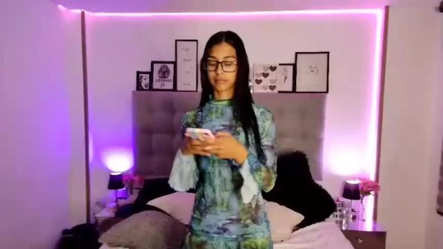Image 4 of sweetheydi Stream on Chaturbate on 20 months ago