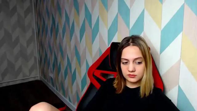 Image 7 of sweethotniki Stream on Chaturbate on 14 months ago