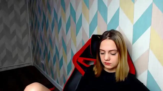 Image 8 of sweethotniki Stream on Chaturbate on 14 months ago