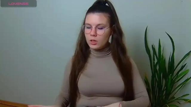 Thumbnail 1, sweetie_anna_'s Stream at Chaturbate, 15 months ago