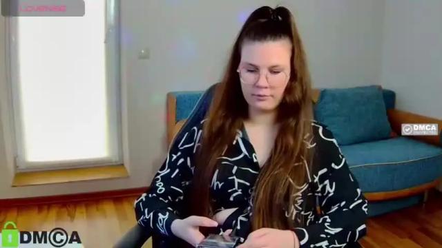 Image 2 of sweetie_anna_ Stream on Chaturbate on 15 months ago