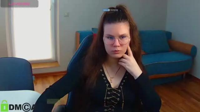 Image 2 of sweetie_anna_ Stream on Chaturbate on 15 months ago