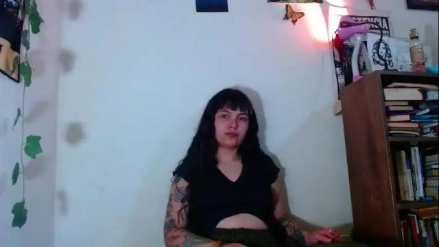 Image 4 of sweetie_maryy Stream on Chaturbate on 19 days ago