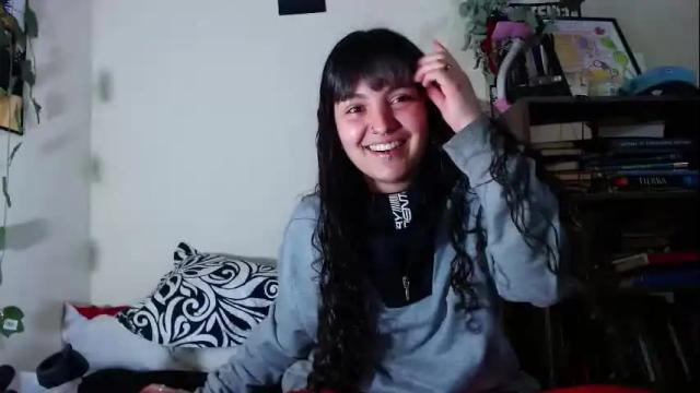 Image 4 of sweetie_maryy Stream on Chaturbate on 3 months ago