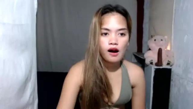 Image 12 of sweetiegel20 Stream on Chaturbate on 14 months ago