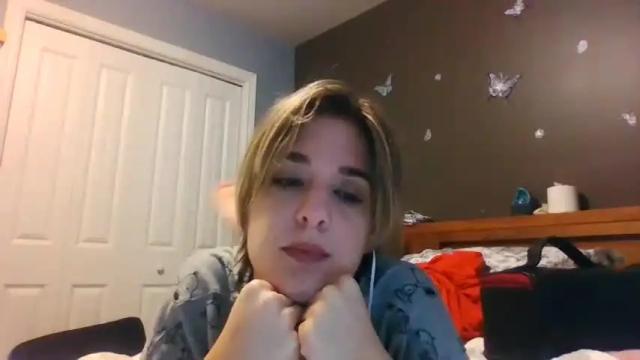 Image 10 of sweetiegirl001 Stream on Chaturbate on 17 months ago