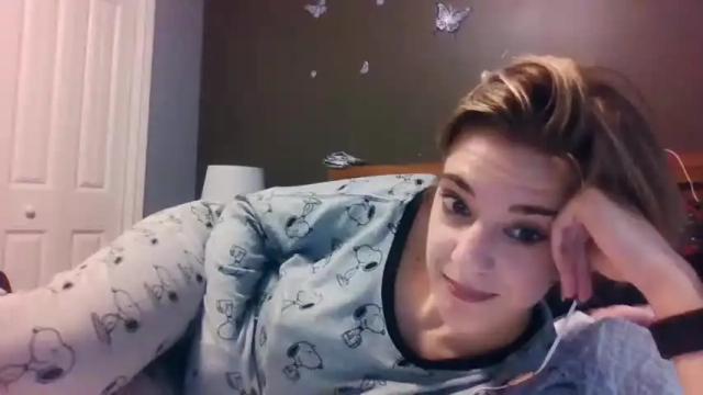 Image 6 of sweetiegirl001 Stream on Chaturbate on 17 months ago