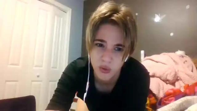 Image 3 of sweetiegirl001 Stream on Chaturbate on 17 months ago