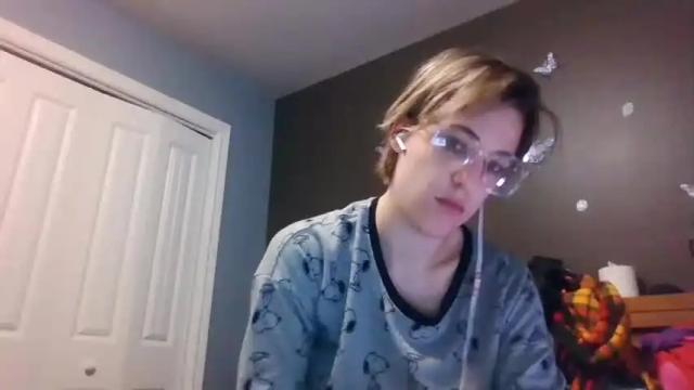 Thumbnail 1, sweetiegirl001's Stream at Chaturbate, 16 months ago