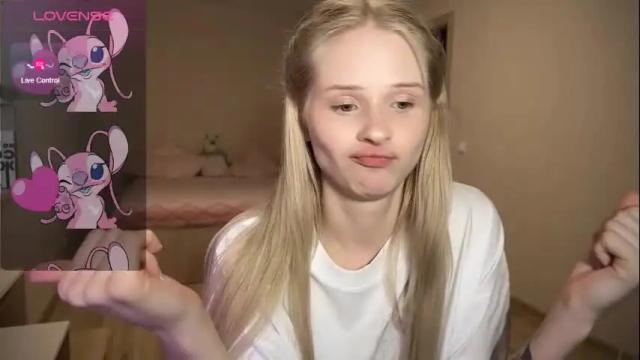Image 4 of sweetielis Stream on Chaturbate on 1 month ago