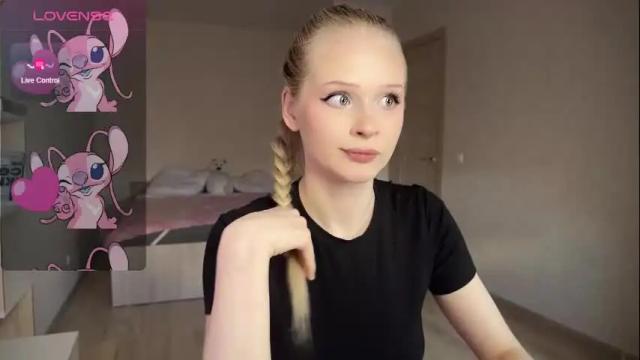 Image 8 of sweetielis Stream on Chaturbate on 29 days ago