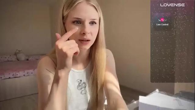 Image 8 of sweetielis Stream on Chaturbate on 20 days ago