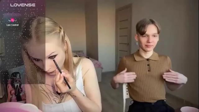 Image 10 of sweetielis Stream on Chaturbate on 15 days ago