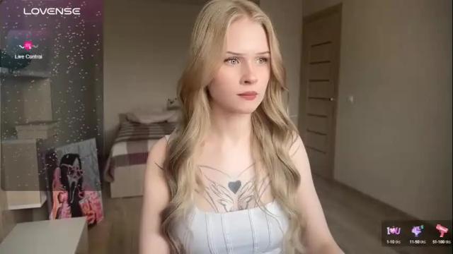 Image 12 of sweetielis Stream on Chaturbate on 2 months ago