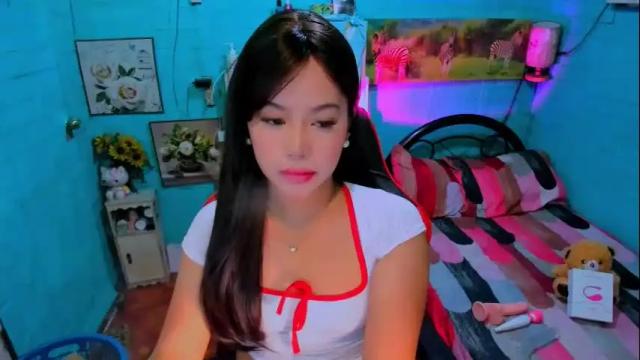 Image 3 of sweetienicole Stream on Chaturbate on 3 months ago