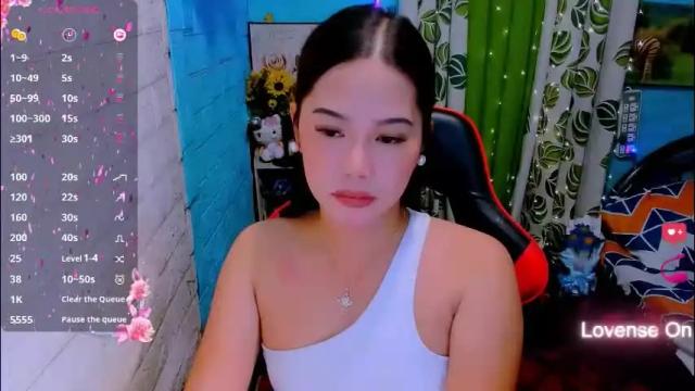 Image 3 of sweetienicole Stream on Chaturbate on 1 month ago