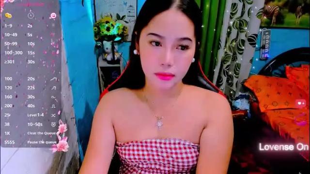 Image 2 of sweetienicole Stream on Chaturbate on 1 month ago