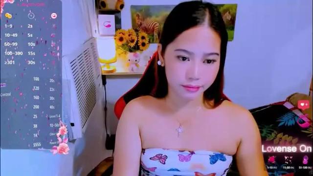 Image 4 of sweetienicole Stream on Chaturbate on 28 days ago