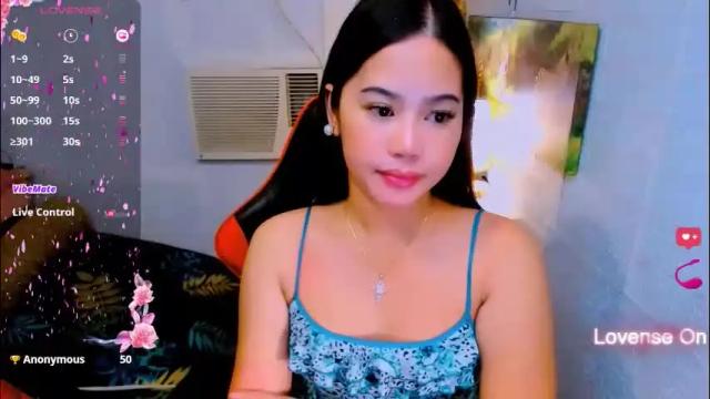 Image 3 of sweetienicole Stream on Chaturbate on 22 days ago