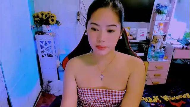 Image 3 of sweetienicole Stream on Chaturbate on 1 month ago