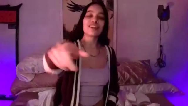 Image 10 of sweetieslikebutter Stream on Chaturbate on 14 months ago