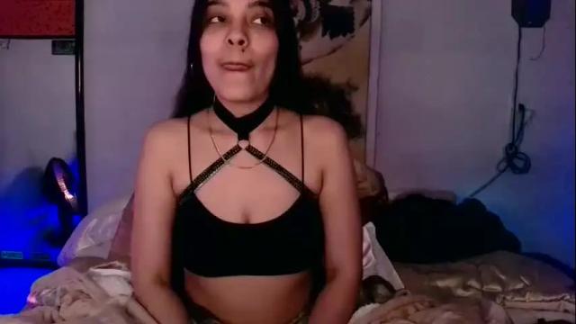 Image 6 of sweetieslikebutter Stream on Chaturbate on 13 months ago
