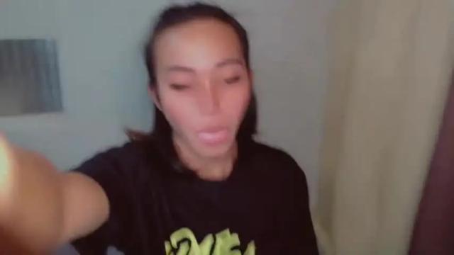 Thumbnail 1, sweetiie_caren's Stream at Chaturbate, 12 months ago