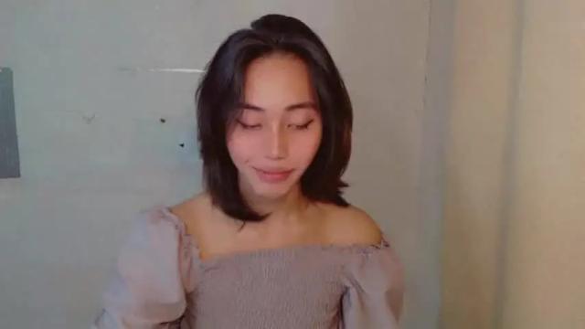 Image 10 of sweetiie_caren Stream on Chaturbate on 12 months ago