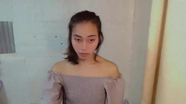 Image 12 of sweetiie_caren Stream on Chaturbate on 12 months ago