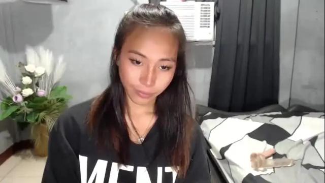 Image 6 of sweetiie_caren Stream on Chaturbate on 1 month ago