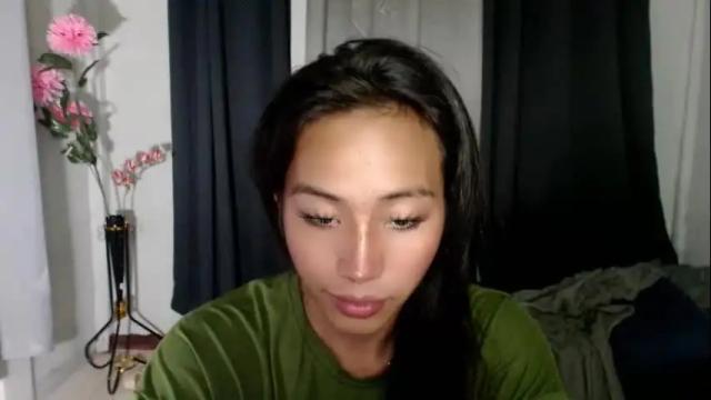 Image 10 of sweetiie_caren Stream on Chaturbate on 1 month ago