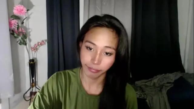 Image 7 of sweetiie_caren Stream on Chaturbate on 1 month ago