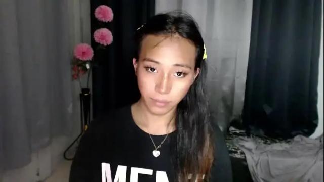 Image 6 of sweetiie_caren Stream on Chaturbate on 1 month ago