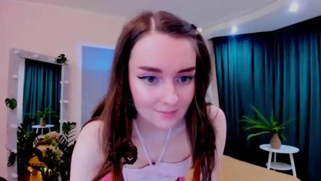 Image 11 of sweetintouch Stream on Chaturbate on 14 months ago