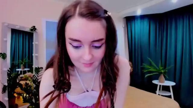 Image 12 of sweetintouch Stream on Chaturbate on 14 months ago