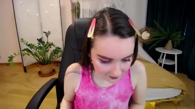 Image 10 of sweetintouch Stream on Chaturbate on 2 months ago